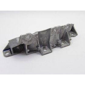 04663952, Motor/gearks. beslag 300M